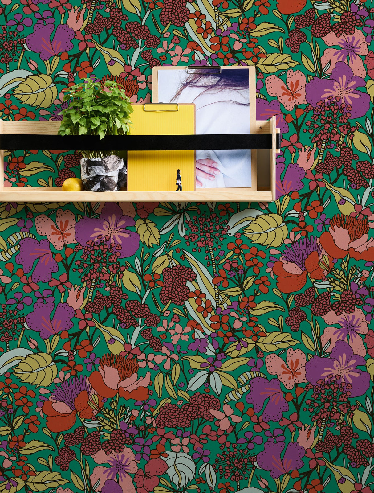 Eade’s Zetta Multicolor Floral Riot Wallpaper Multicolor